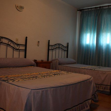 Hostal Tamarindos Matalascañas Exteriör bild
